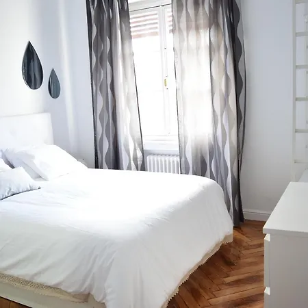 Suites Gran Via * Madrid