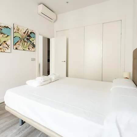 Puerta Del Sol Center Apartment