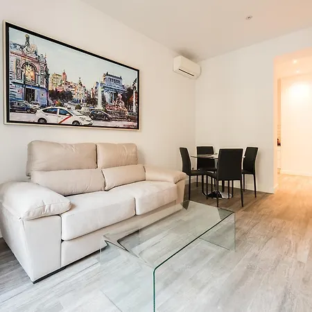 Puerta Del Sol Center Apartment