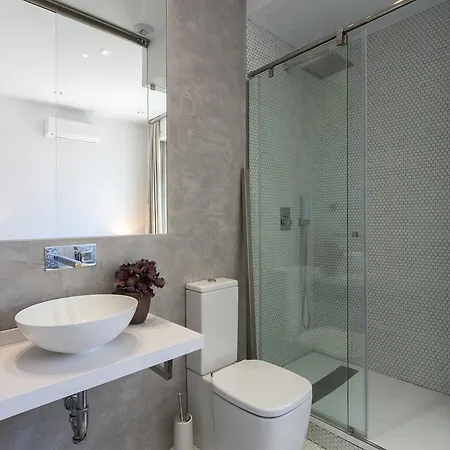 Dobo Gran Via Apartment Madrid