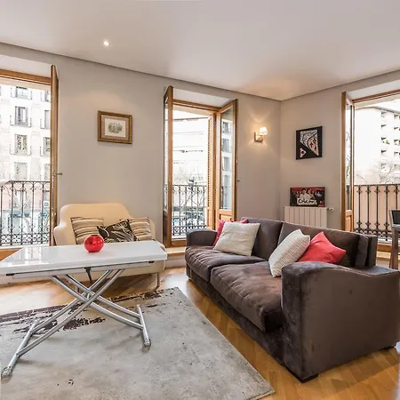 - Alcala 88 Apartment