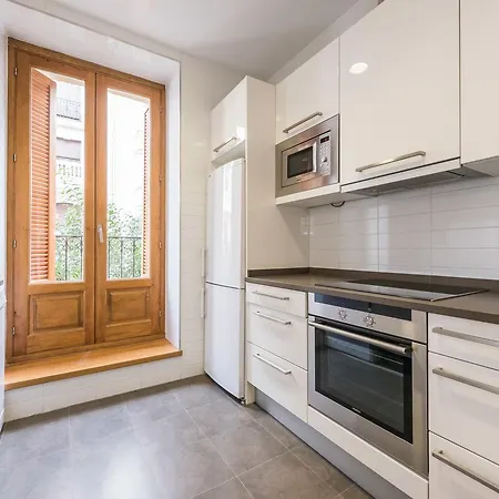 Apartment - Alcala 88