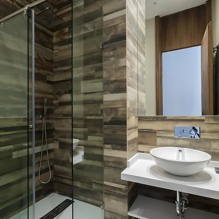 Dobo Gran Via Apartment Madrid