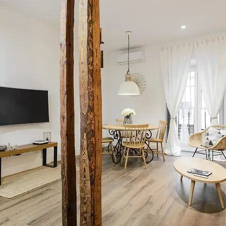 Charming Center - Apartman