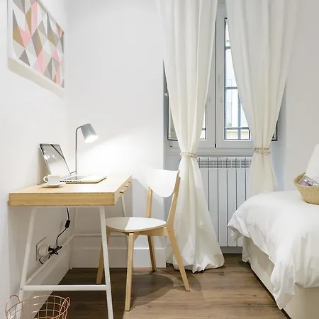 Charming Center - Apartman Madrid