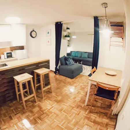 Apartment Lollipop Flats City Centre Petit