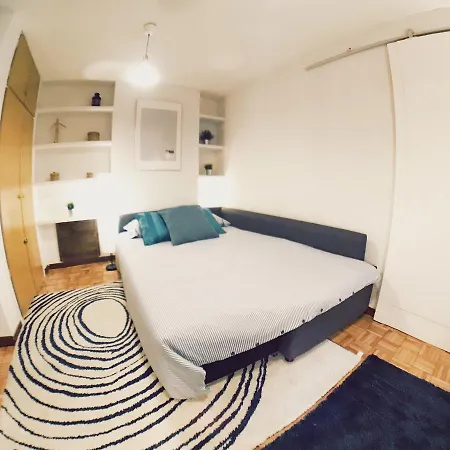Lollipop Flats City Centre Petit Apartment *