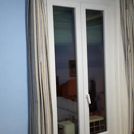 Rio Parana Guest house *