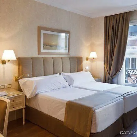 Atlantico Hotel 4*