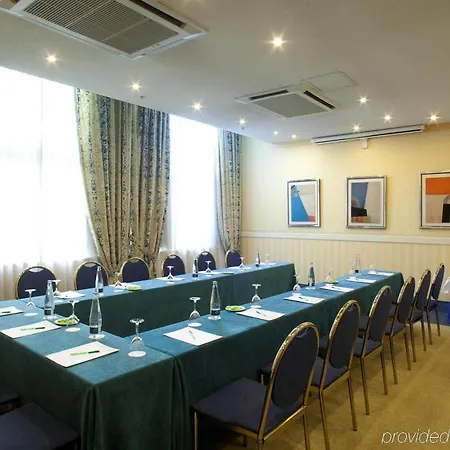 Hotel Husa Moncloa Madrid