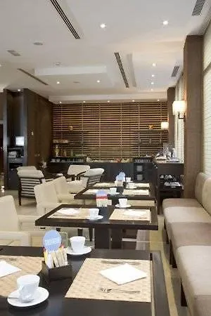 Hotel Catalonia El Retiro