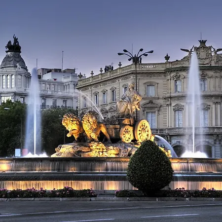 Apartamento Santa Ana Madrid