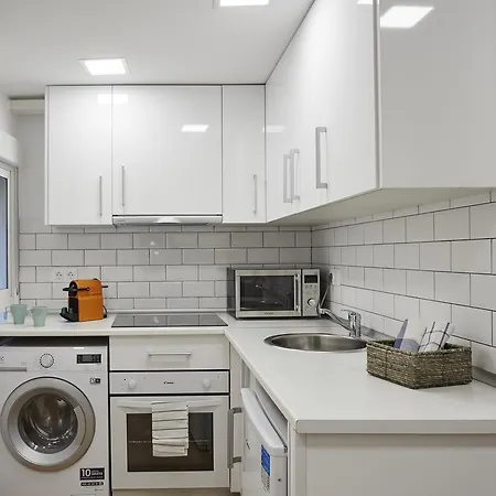 Leeways In San Lorenzo Apartment