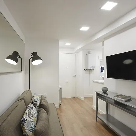 Leeways In San Lorenzo Apartment