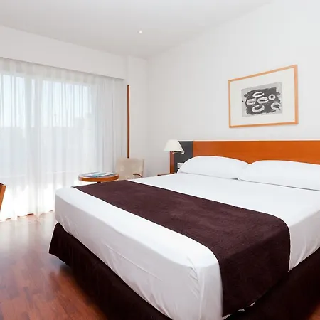 Senator Barajas Hotel Madrid