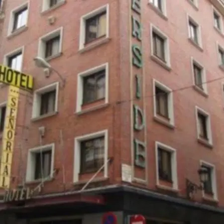 Hotel Senorial 3*