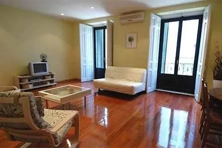 Prado Hotel 3*