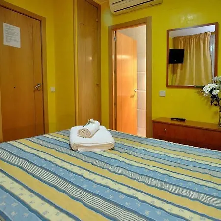 Naranjos Hotel 2*