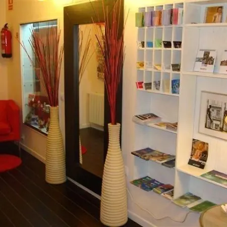 Goyal Pizarro 3* Madrid