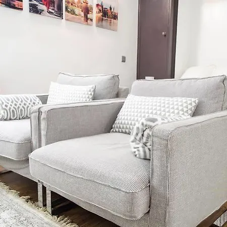 Centro Colon Apartment Madrid
