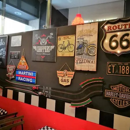 Hostal Urban
