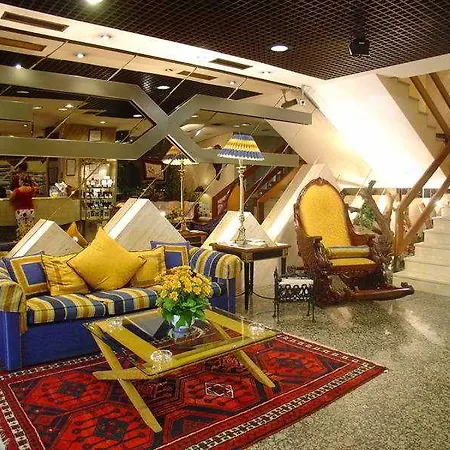 Foxa 25 Hotel
