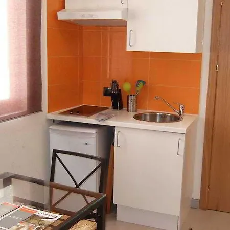 H2 Plaza Mayor Hotel 3*