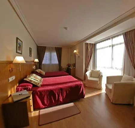 Hotel Ah Liceo - Arturo Soria Centro
