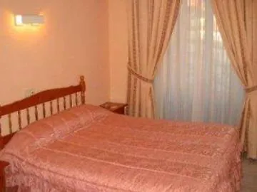 Guest house Gallardo 3*