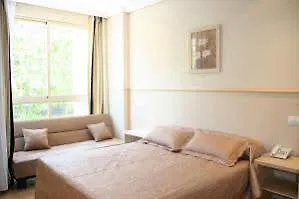 Arturo Soria Centro Hotel Madrid