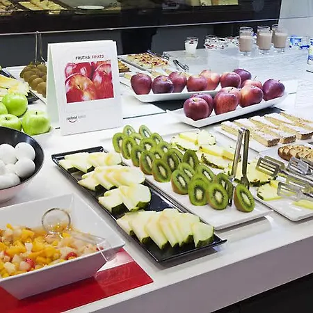 Confortel Atrium Hotel 4*