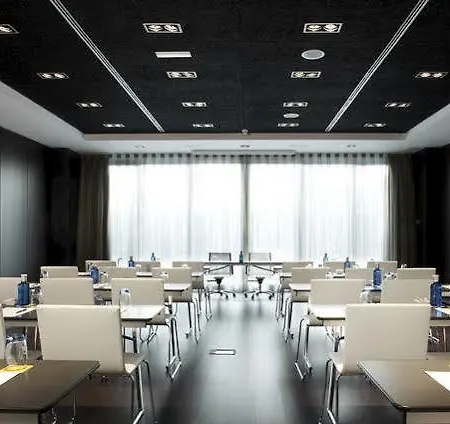 Confortel Atrium 4*