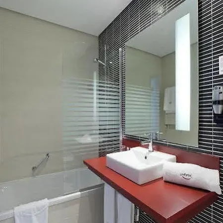 Confortel Atrium Hotel 4*