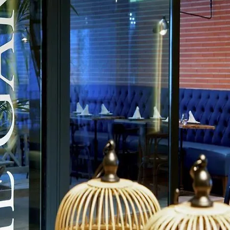 Aravaca Village Hotel Madryt