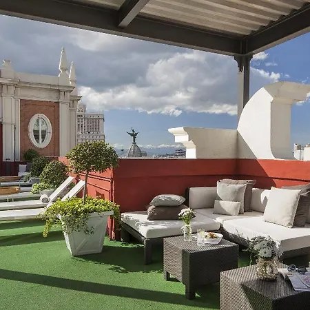 Emperador Hotell