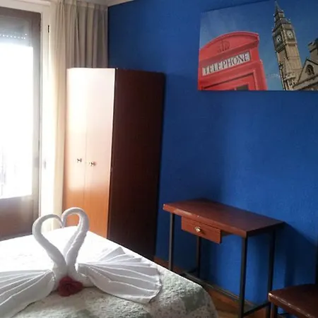 Casa de hóspedes Rober 2*
