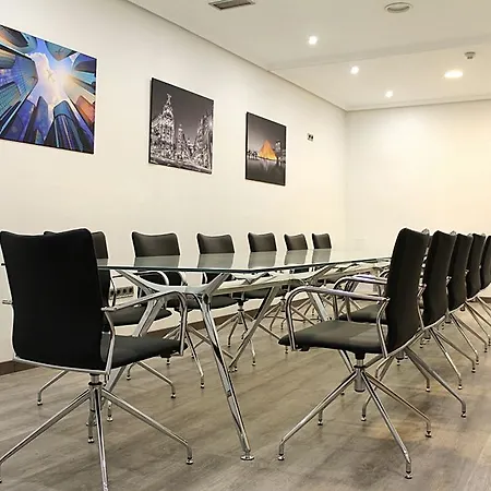 Hotel Villamadrid 4*