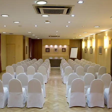 Hotel H10 Puerta De Alcala 4*