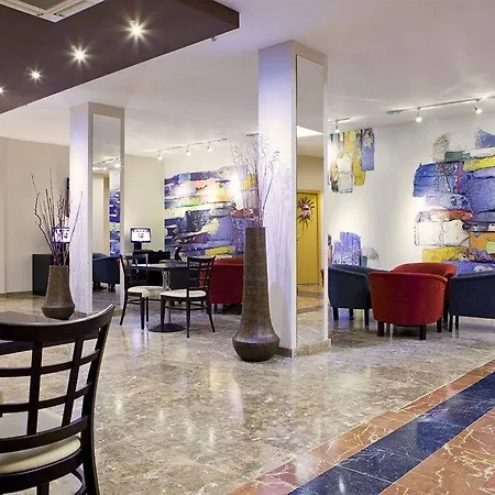 Hotel Puerta De Toledo 3*