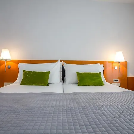 Hotel Leonardo Boutique 3*