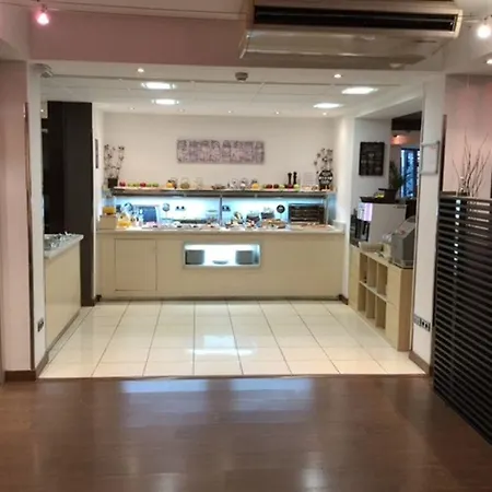 Hotel Petit Palace Arturo Soria Alcalá 4*