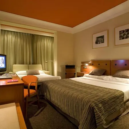 Petit Palace Arturo Soria Alcalá 4* Madrid