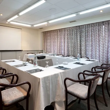 Hotel Senator Barajas 4*