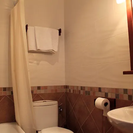 Guest house El Pilar 2*