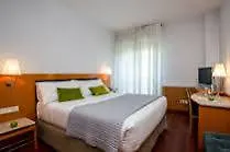 Hotel Nh Arguelles 3*