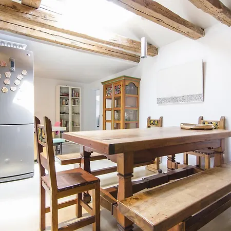 Apartamento Bordadores 11 *