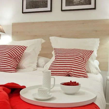 Feelathome Apartamento *
