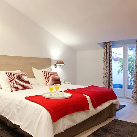 Feelathome Apartamento *