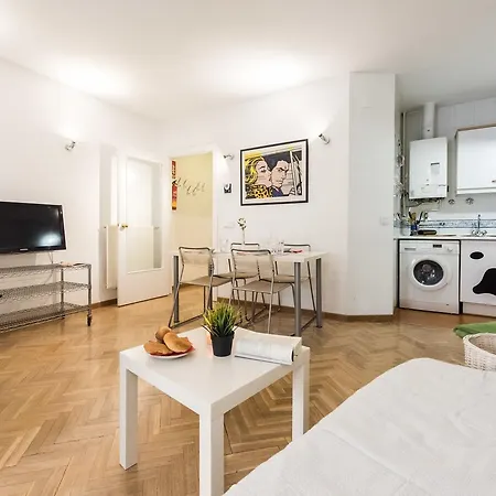 Tribunal Apartment Madrid
