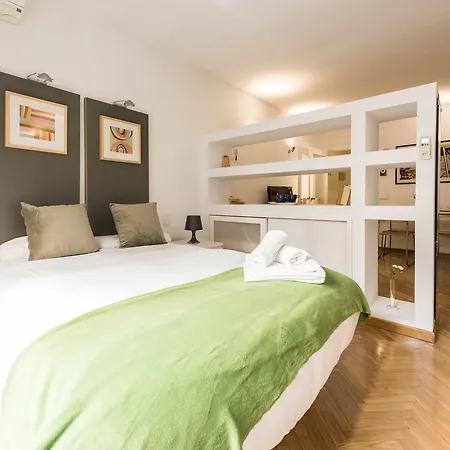 Apartment Tribunal Madrid